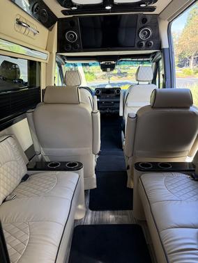 2022 Mercedes-Benz Sprinter 2500 Standard Roof