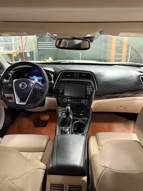 2016 Nissan Maxima 3.5 Platinum