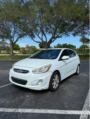 2014 Hyundai Accent SE