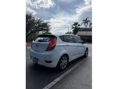 2014 Hyundai Accent SE