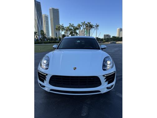 2016 Porsche Macan S