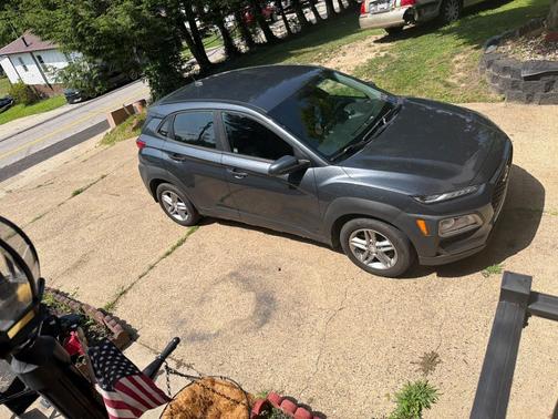 Blue 2019 Hyundai KONA SE