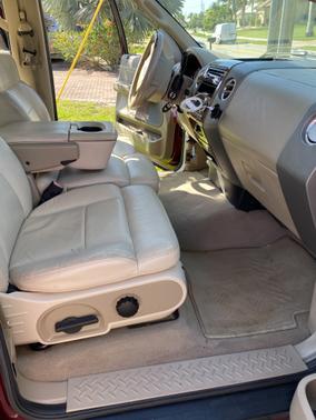 Photo 5 of 29 of 2004 Ford F-150 XLT SuperCrew
