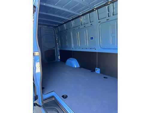 2024 Mercedes-Benz eSprinter 2500 High Roof 170"