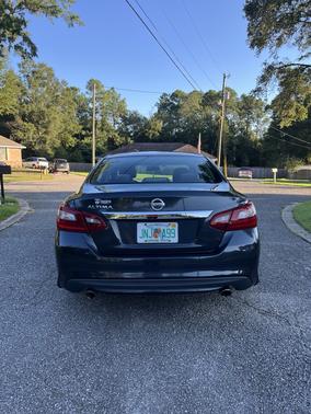 Blue 2018 Nissan Altima 2.5 S