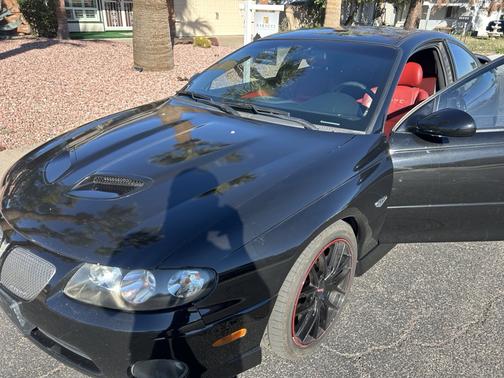 2005 Pontiac GTO Base