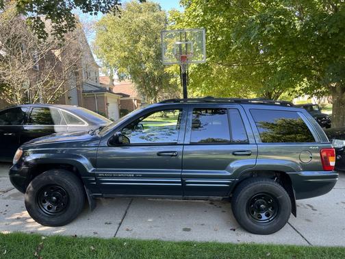Blue 2000 Jeep Grand Cherokee Limited 4WD
