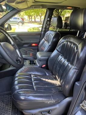 Blue 2000 Jeep Grand Cherokee Limited 4WD