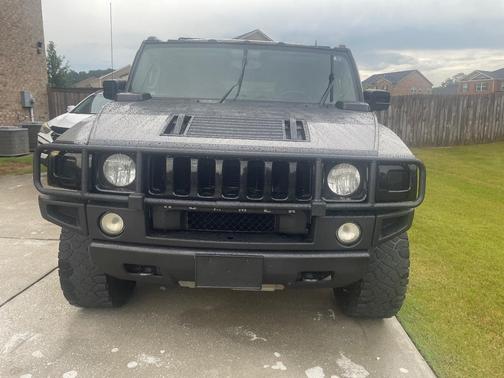 Beige 2008 Hummer H2 Base
