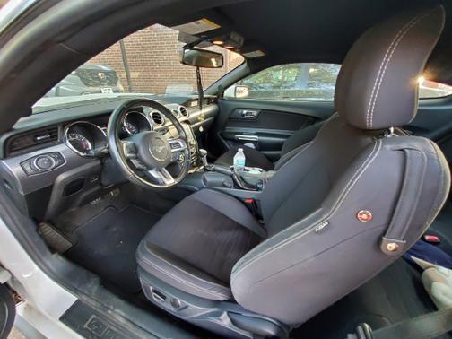 2016 Ford Mustang EcoBoost