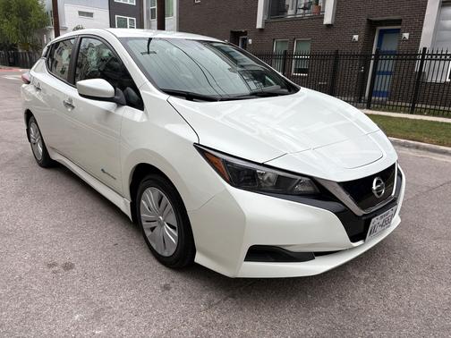 2019 Nissan Leaf S