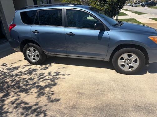 2009 Toyota RAV4 Base