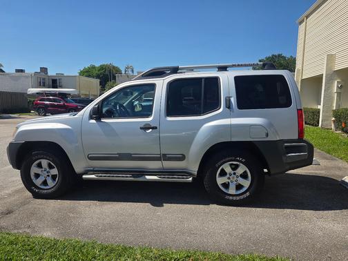 2012 Nissan Xterra S