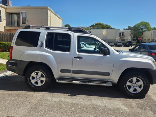 2012 Nissan Xterra S
