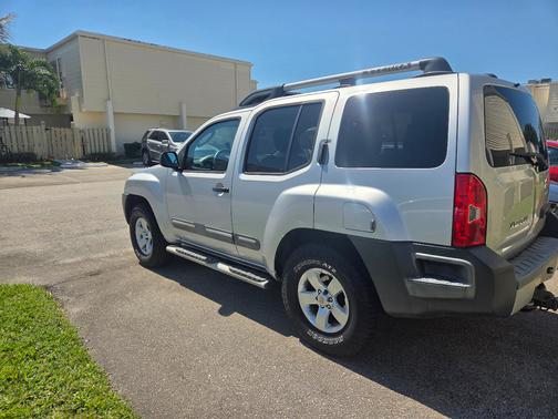 2012 Nissan Xterra S