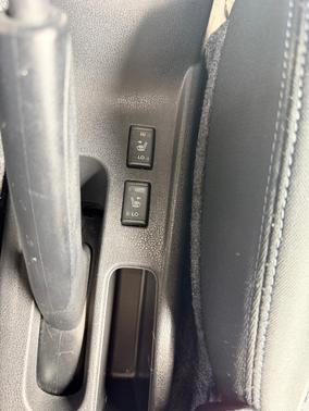 Blue 2017 Nissan Versa Note SL