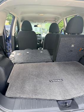 Blue 2017 Nissan Versa Note SL