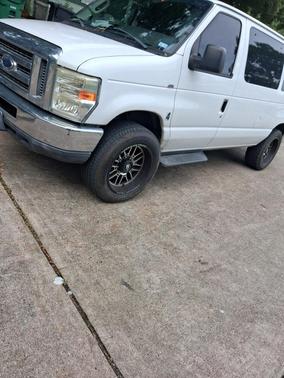 White 2012 Ford E350 Super Duty XLT