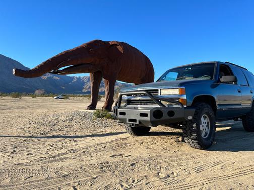 Green 1995 Chevrolet Tahoe Base