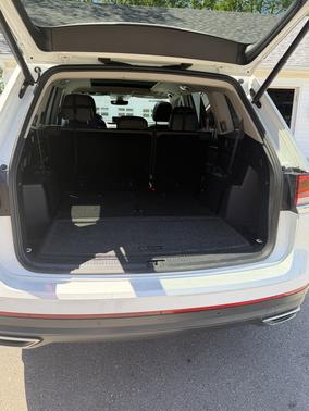 White 2023 Volkswagen Atlas 2.0T SEL