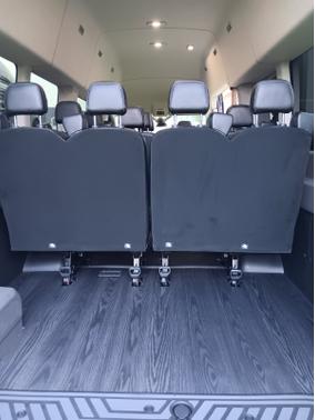 2023 Ford Transit-350 XLT