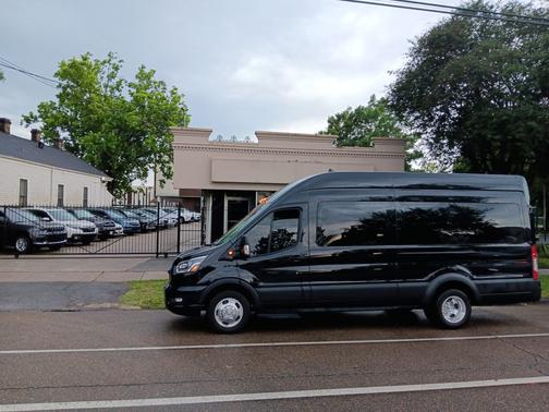 2023 Ford Transit-350 XLT