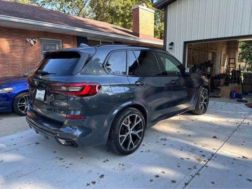2022 BMW X5 PHEV xDrive45e