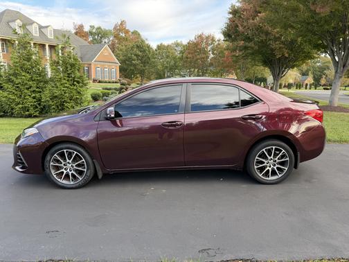 2017 Toyota Corolla SE Special Edition