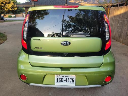 Green 2019 Kia Soul +
