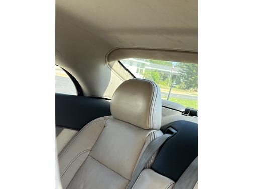 2011 Volvo C70 T5