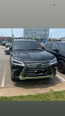 2019 Lexus LX 570 Three-Row