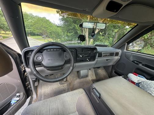 1995 Dodge Ram 1500 LT
