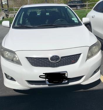 White 2010 Toyota Corolla S