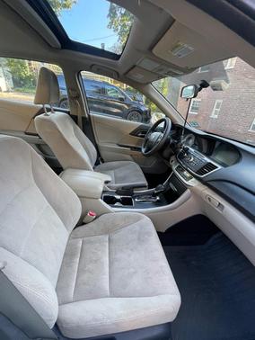 White 2014 Honda Accord EX