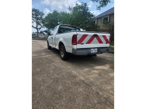 2003 Ford F-150 XL