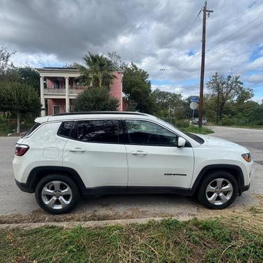 White 2020 Jeep Compass Latitude
