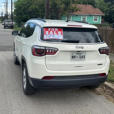 White 2020 Jeep Compass Latitude