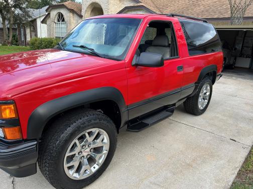 1997 Chevrolet Tahoe Base