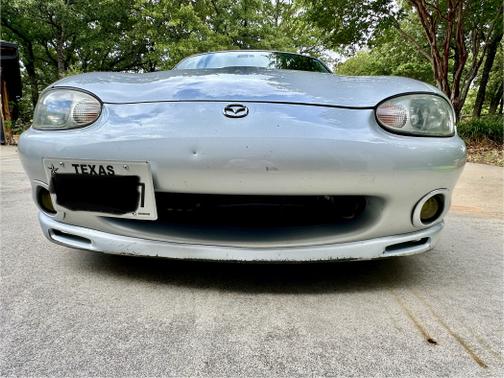 2000 Mazda MX-5 Miata Base