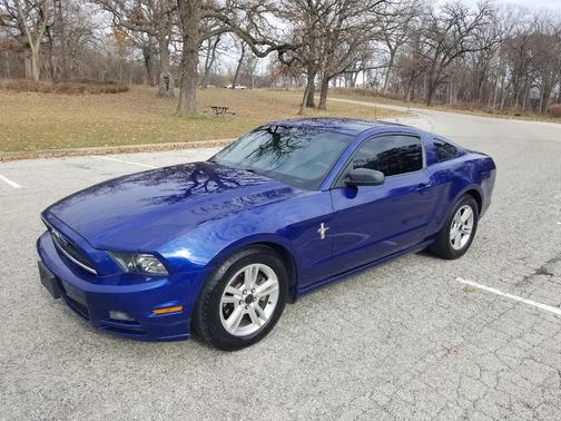 Blue 2013 Ford Mustang V6
