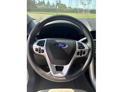 2012 Ford Edge SE