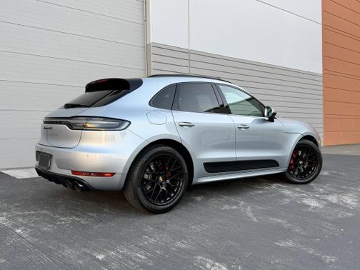 2020 Porsche Macan Macan GTS