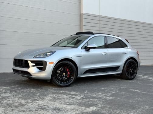 2020 Porsche Macan Macan GTS