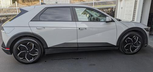 2022 Hyundai IONIQ 5 SEL