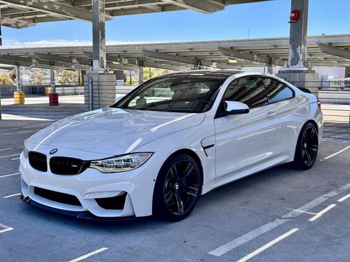 White 2015 BMW M4 Base