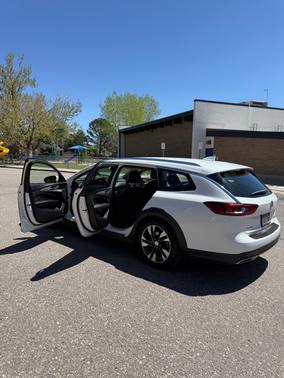 White 2018 Buick Regal TourX Preferred