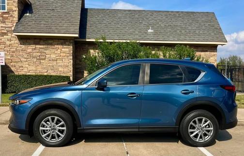 2023 Mazda CX-5 2.5 S Preferred Package