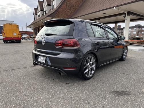 2014 Volkswagen GTI Drivers Edition