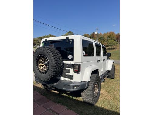 2018 Jeep Wrangler JK Unlimited Golden Eagle