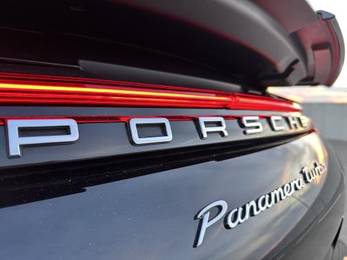2017 Porsche Panamera Panamera Turbo